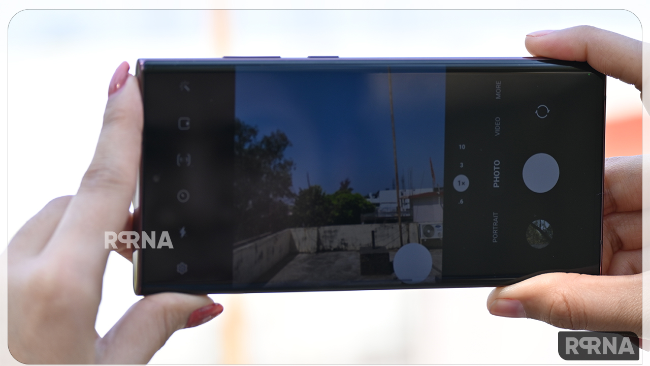 Samsung One UI 5.0 Camera Watermark